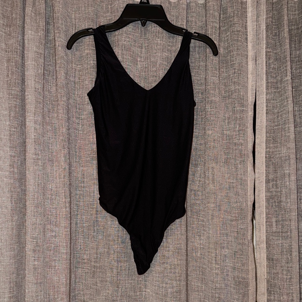 Aerie Smoothiez Black Sleeveless Bodysuit M NWOT